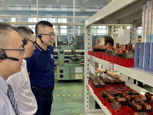 感受艺术 触碰未来 中国家居好产品评审组走进西蒙电气海安工厂